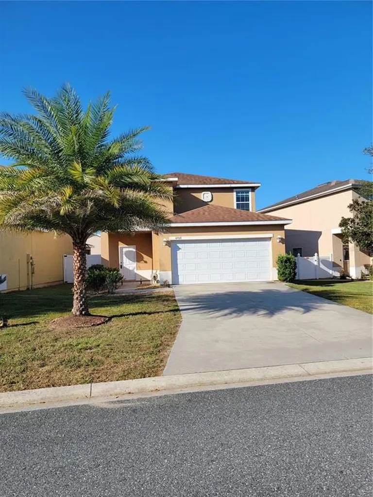 4908 NE 123rd Lane Oxford FL 34484