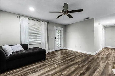 9146 Damascus Avenue Polk City FL 33868