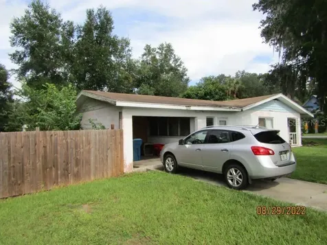 29 N Hendry Avenue Fort Meade FL 33841