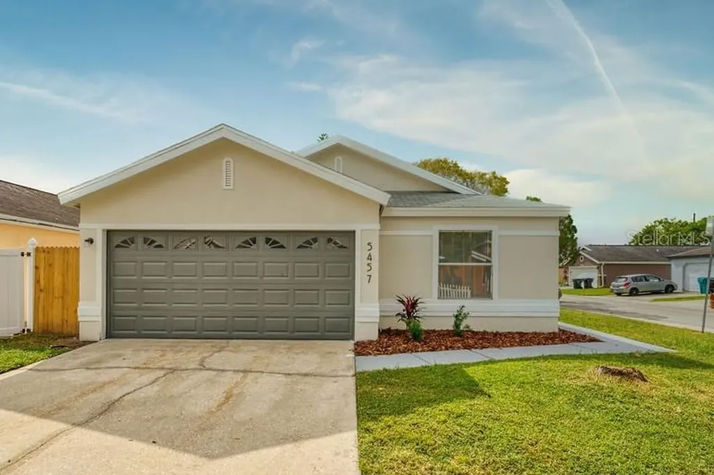 5457 Bayberry Homes Road Orlando FL 32811