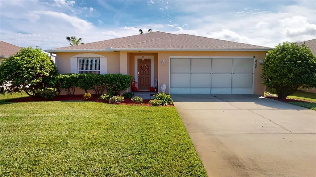 228 Oak Branch Drive Edgewater FL 32141