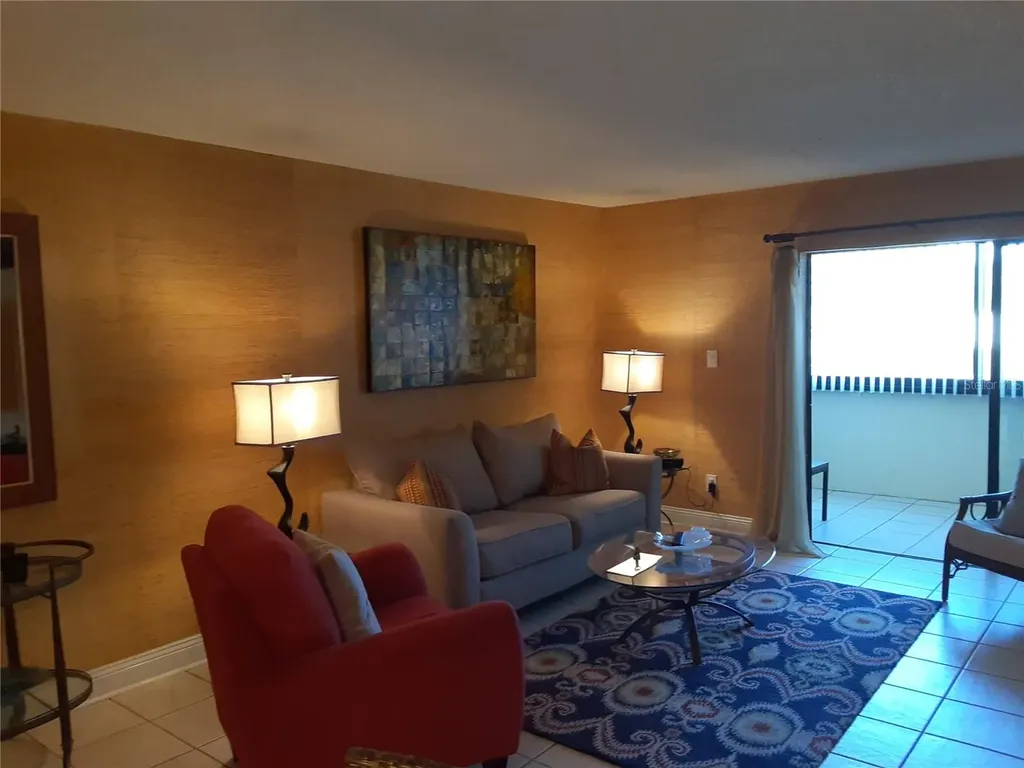 350 S Polk Drive Sarasota FL 34236