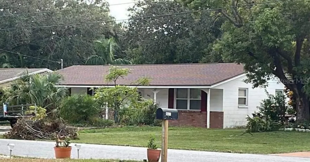 4440 67th Way N St Petersburg FL 33709