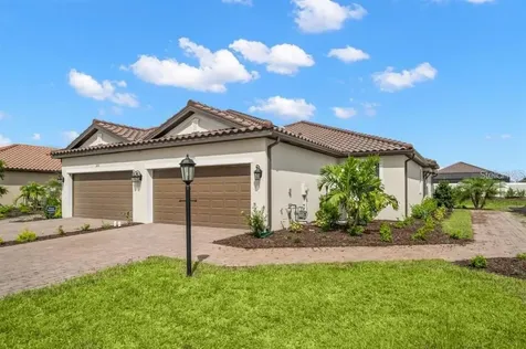 4725 Tortona Court Bradenton FL 34211