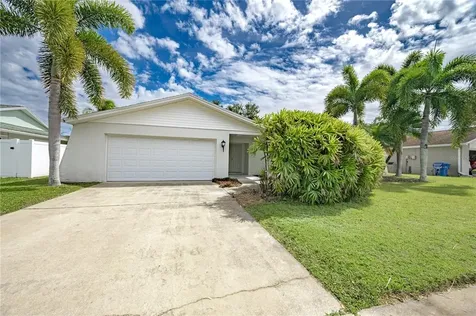 1849 Del Robles Drive Clearwater FL 33764