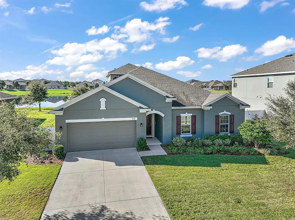 914 Bay Bridge Circle Apopka FL 32703