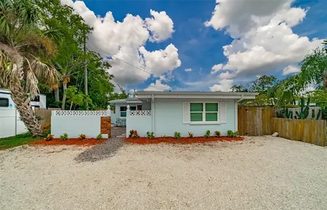 7039 39th Avenue N St Petersburg FL 33709