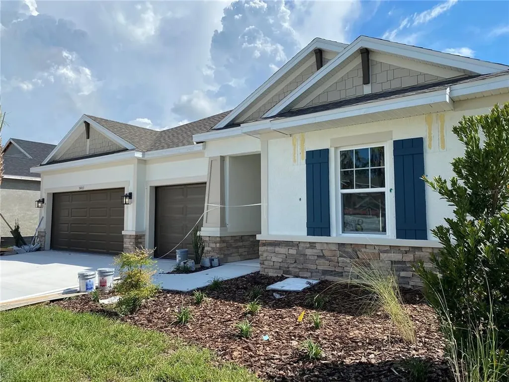 5803 Clairwood Court Palmetto FL 34221