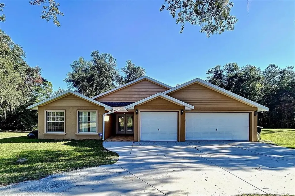 33335 Berryhill Drive Webster FL 33597