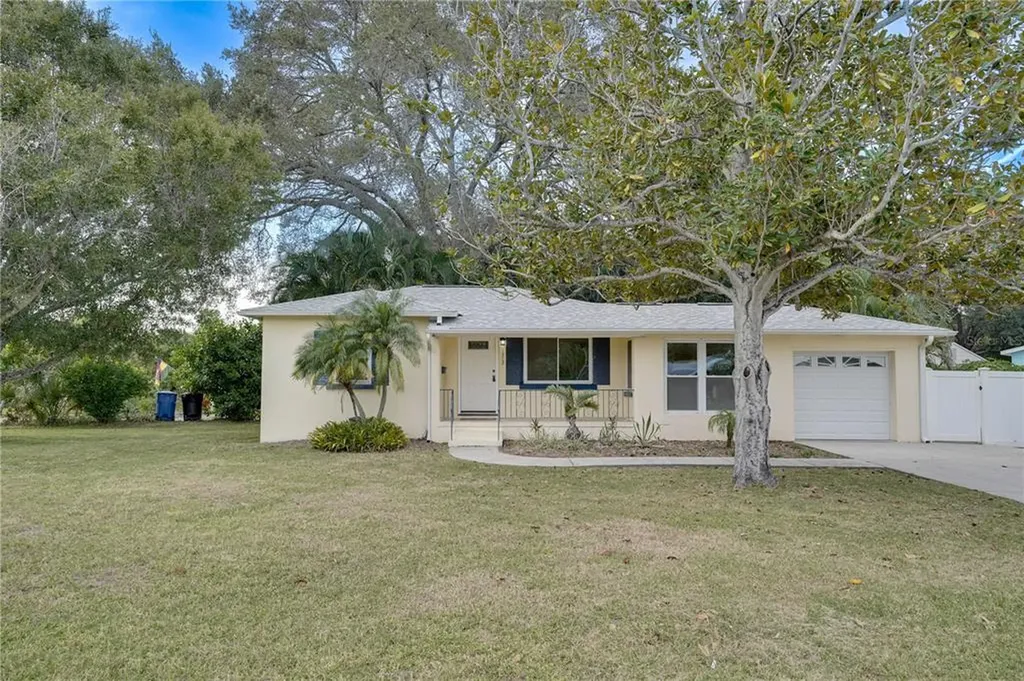 1202 Winchester Road N St Petersburg FL 33710