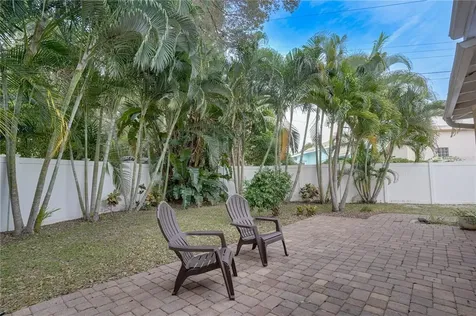 1202 Winchester Road N St Petersburg FL 33710
