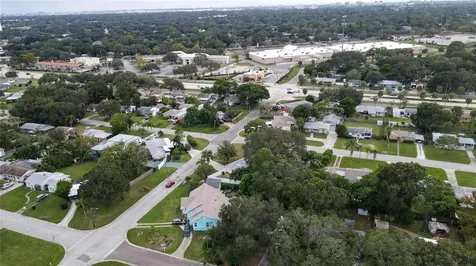 1202 Winchester Road N St Petersburg FL 33710
