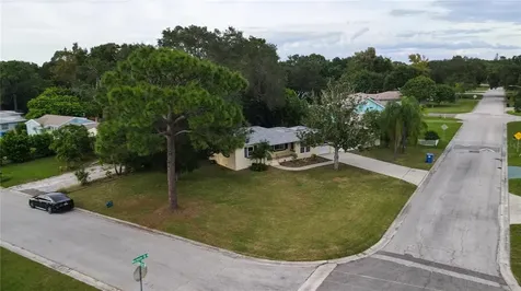 1202 Winchester Road N St Petersburg FL 33710