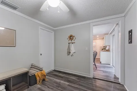 3612 Tamarix Drive Tampa FL 33619