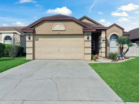 1050 Kelly Creek Circle Oviedo FL 32765