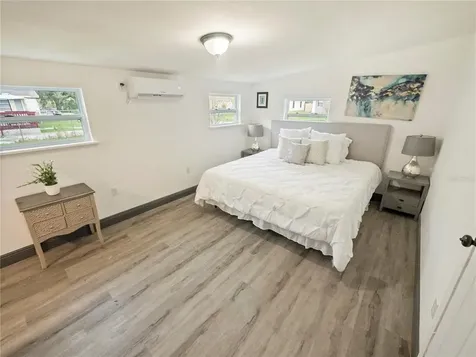328 Mandrake Street Orlando FL 32811