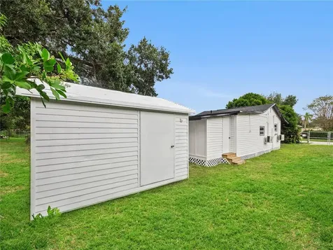 328 Mandrake Street Orlando FL 32811