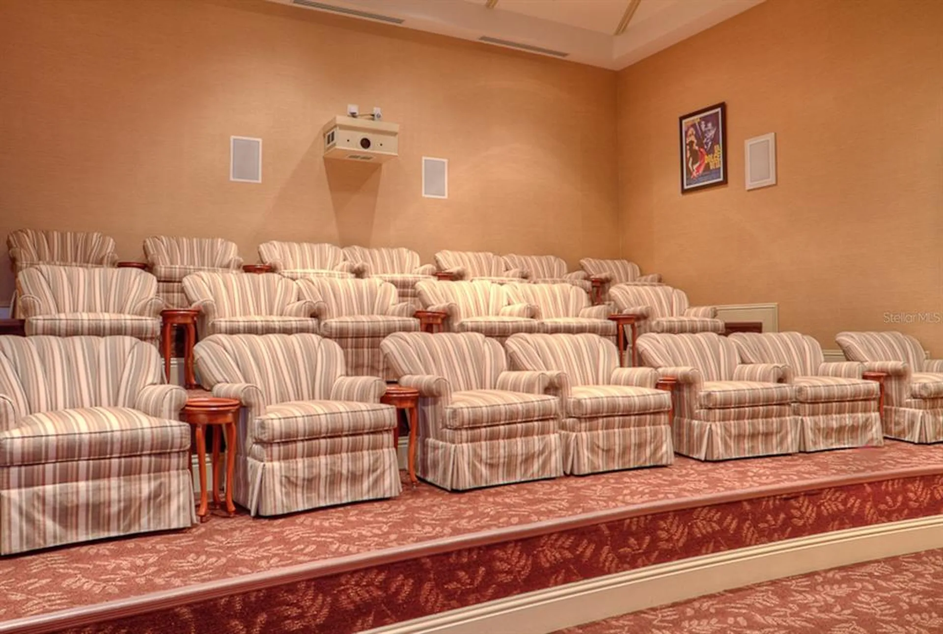 800 N Tamiami Trail Sarasota FL 34236