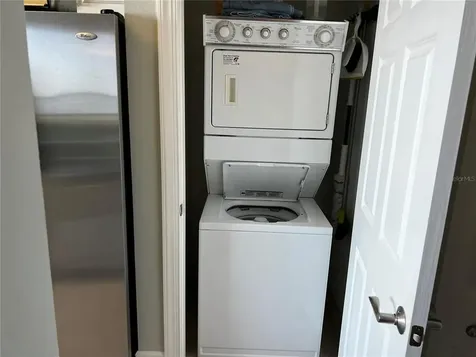 800 N Tamiami Trail Sarasota FL 34236
