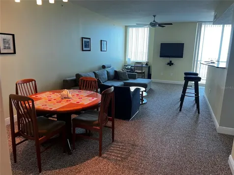 800 N Tamiami Trail Sarasota FL 34236