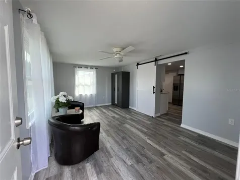 3811 Redwood Drive Holiday FL 34691