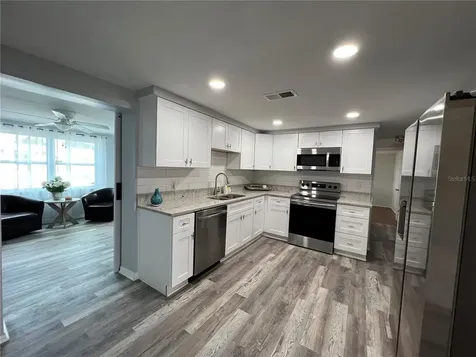 3811 Redwood Drive Holiday FL 34691