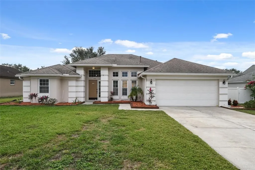 518 Via Del Sol Drive Davenport FL 33896