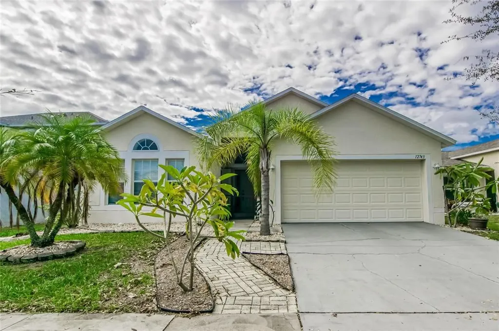 12743 Lake Vista Drive Gibsonton FL 33534