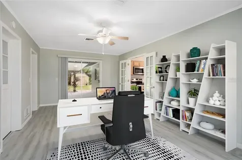 5321 Locksley Avenue Orlando FL 32810