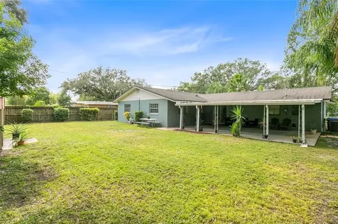 5321 Locksley Avenue Orlando FL 32810