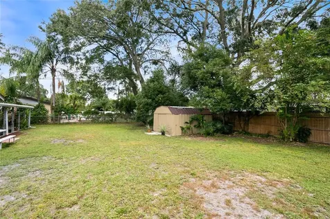 5321 Locksley Avenue Orlando FL 32810