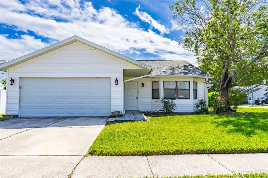 1881 Feather Tree Circle Clearwater FL 33765