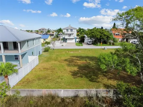 Southwind Drive Hudson FL 34667