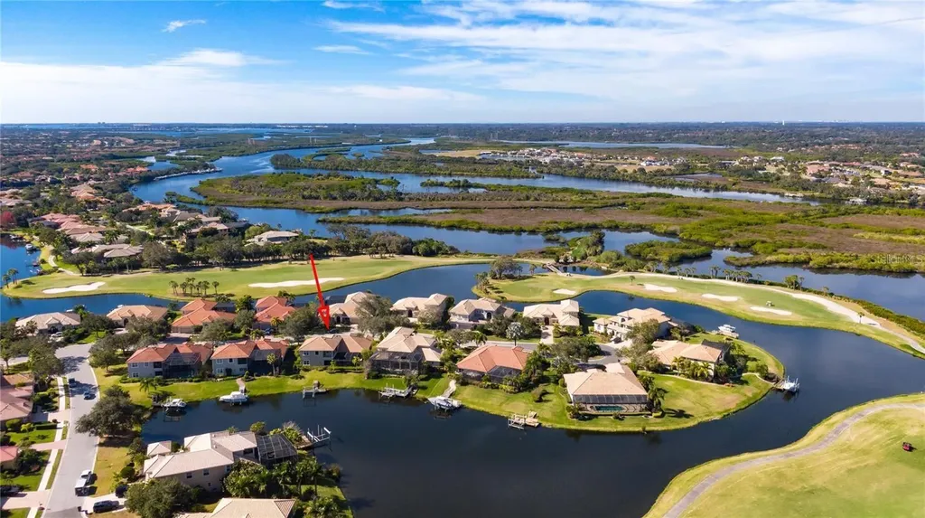 1023 Rainbow Court Bradenton FL 34212
