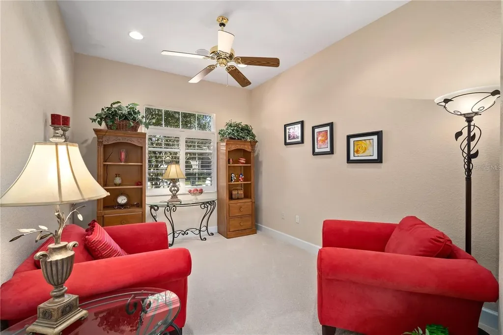 1023 Rainbow Court Bradenton FL 34212