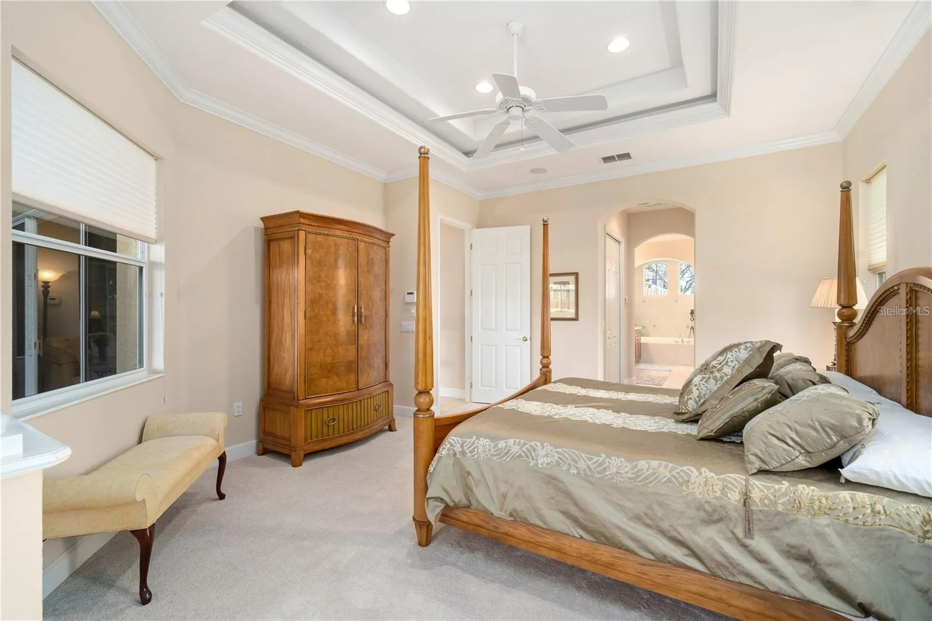 1023 Rainbow Court Bradenton FL 34212