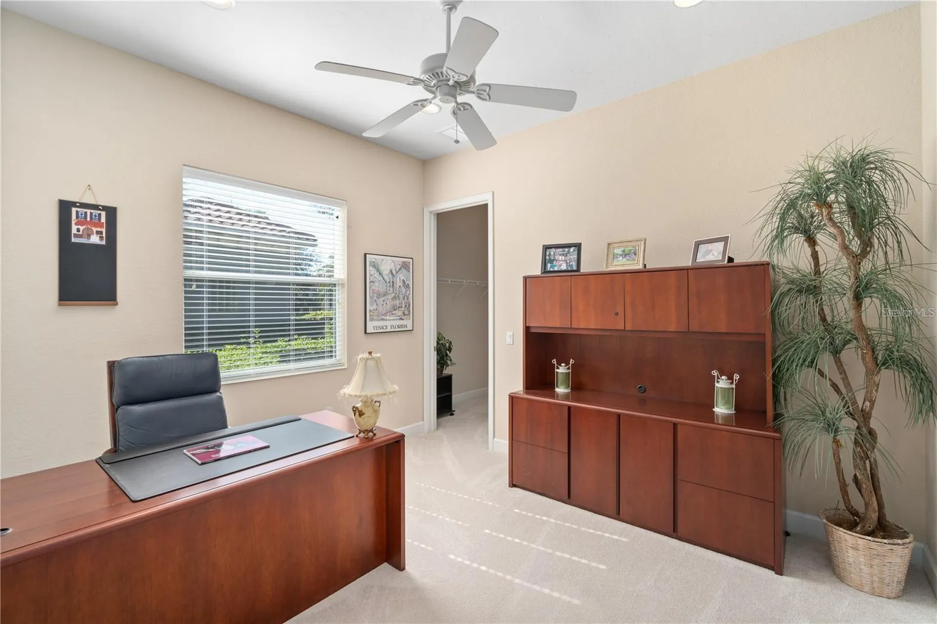 1023 Rainbow Court Bradenton FL 34212