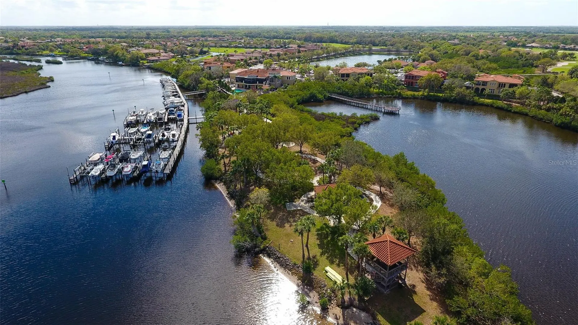 1023 Rainbow Court Bradenton FL 34212