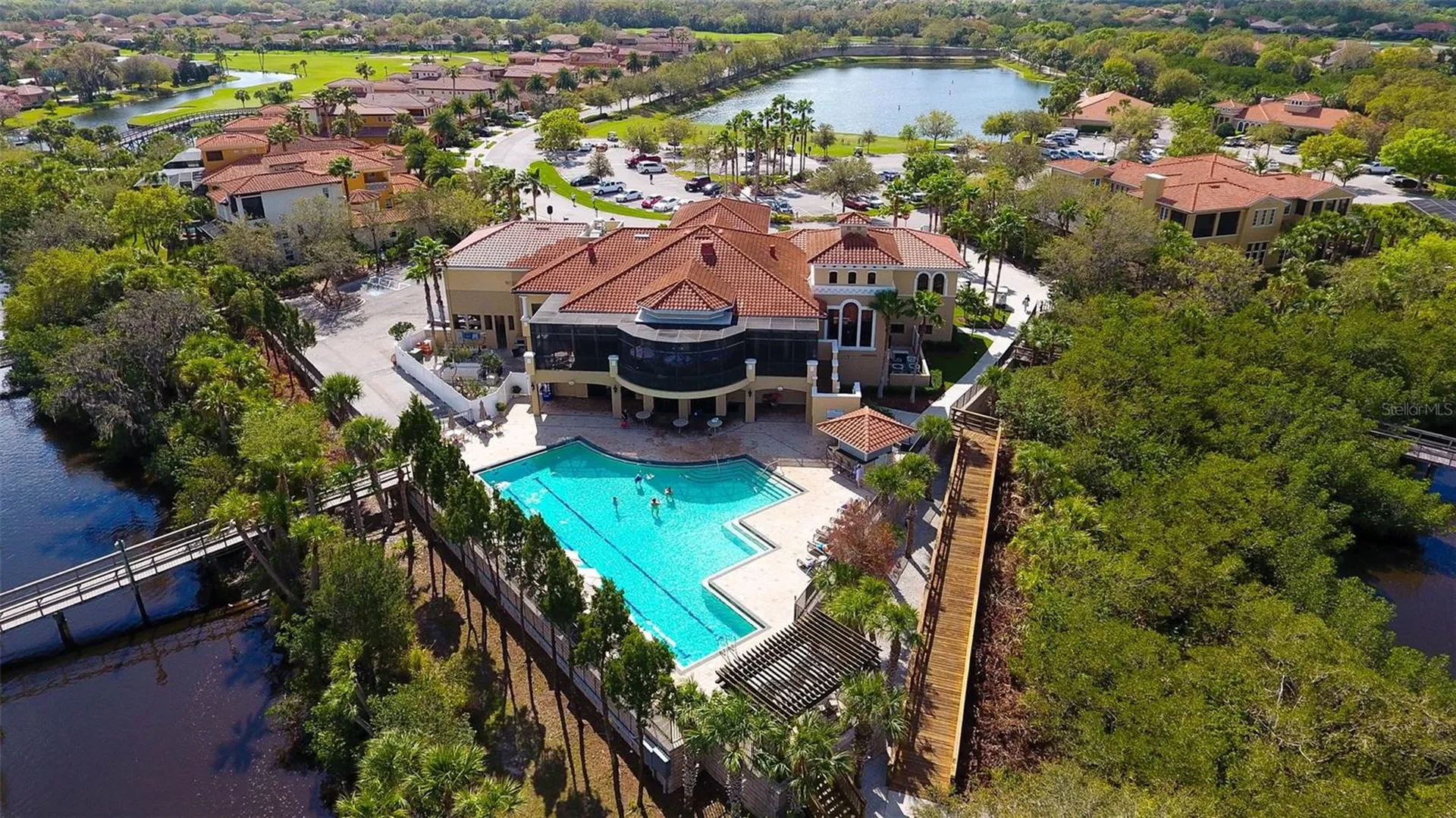 1023 Rainbow Court Bradenton FL 34212