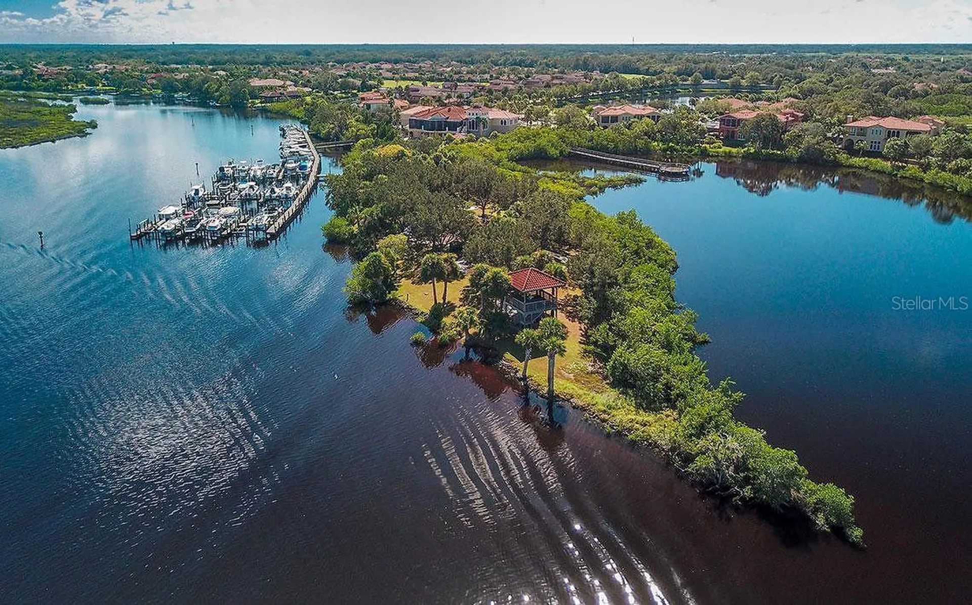 1023 Rainbow Court Bradenton FL 34212