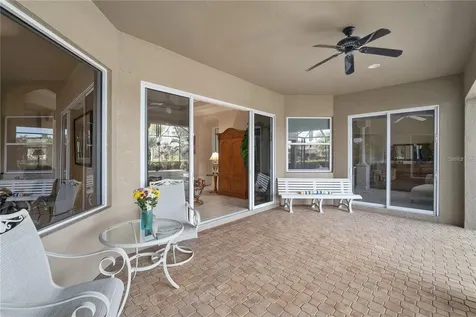1023 Rainbow Court Bradenton FL 34212