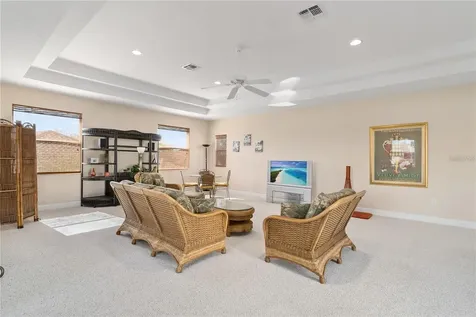 1023 Rainbow Court Bradenton FL 34212