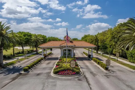 1023 Rainbow Court Bradenton FL 34212