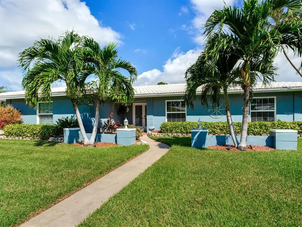 14535 Yacht Club Boulevard Seminole FL 33776