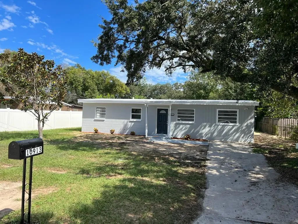 10913 N Florence Avenue Tampa FL 33612