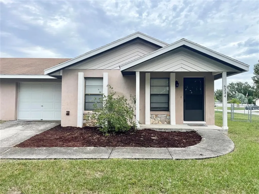 6334 Highland Gardens Court Lakeland FL 33813