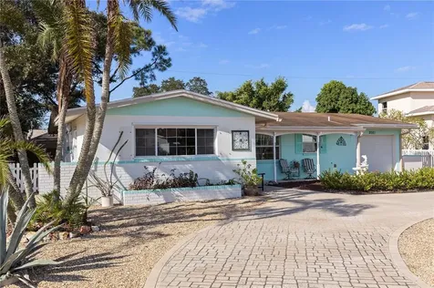 2081 Dolphin Boulevard S St Petersburg FL 33707