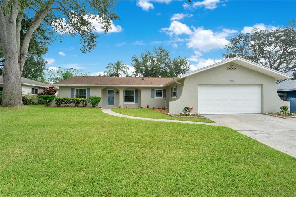 3215 Lake Anderson Avenue Orlando FL 32812