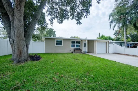 10206 121st Avenue Largo FL 33773