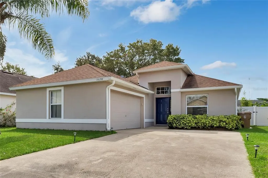 2608 Chatham Circle Kissimmee FL 34746